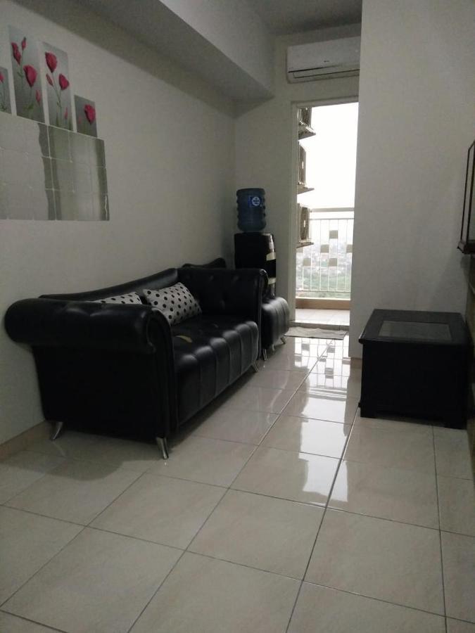 Springlake Apartemen 2Br-Sumarecon-Bekasi, By Bu Johan Εξωτερικό φωτογραφία