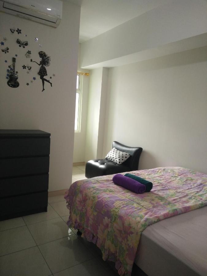Springlake Apartemen 2Br-Sumarecon-Bekasi, By Bu Johan Εξωτερικό φωτογραφία
